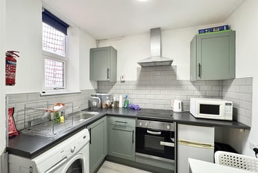 1 bed studio, Lower Parliament Street, Hockley, Nottingham, NG11EH - Image 1